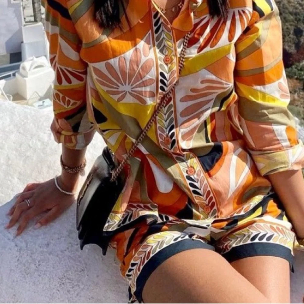 Not for sale ZARA Shorts Abstract Retro Print Shirt (item #A17) - Picture 8 of 15